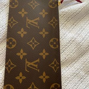 Louis Vuttion Felicia zipped insertSOLD